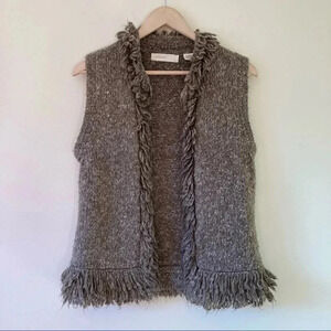 Sleeping on snow  wool blend fringes vest